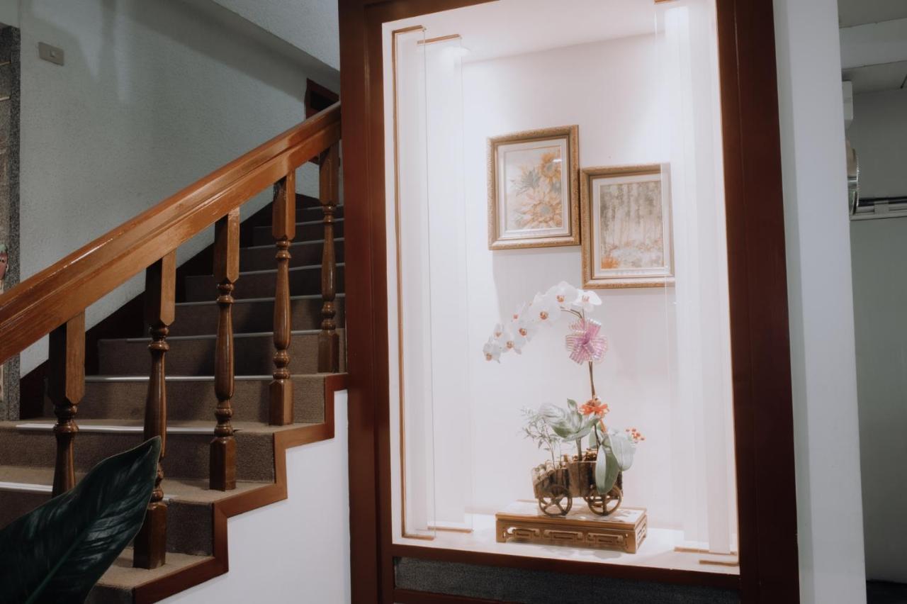 Tong Hsin Hotel Pingtung Екстер'єр фото
