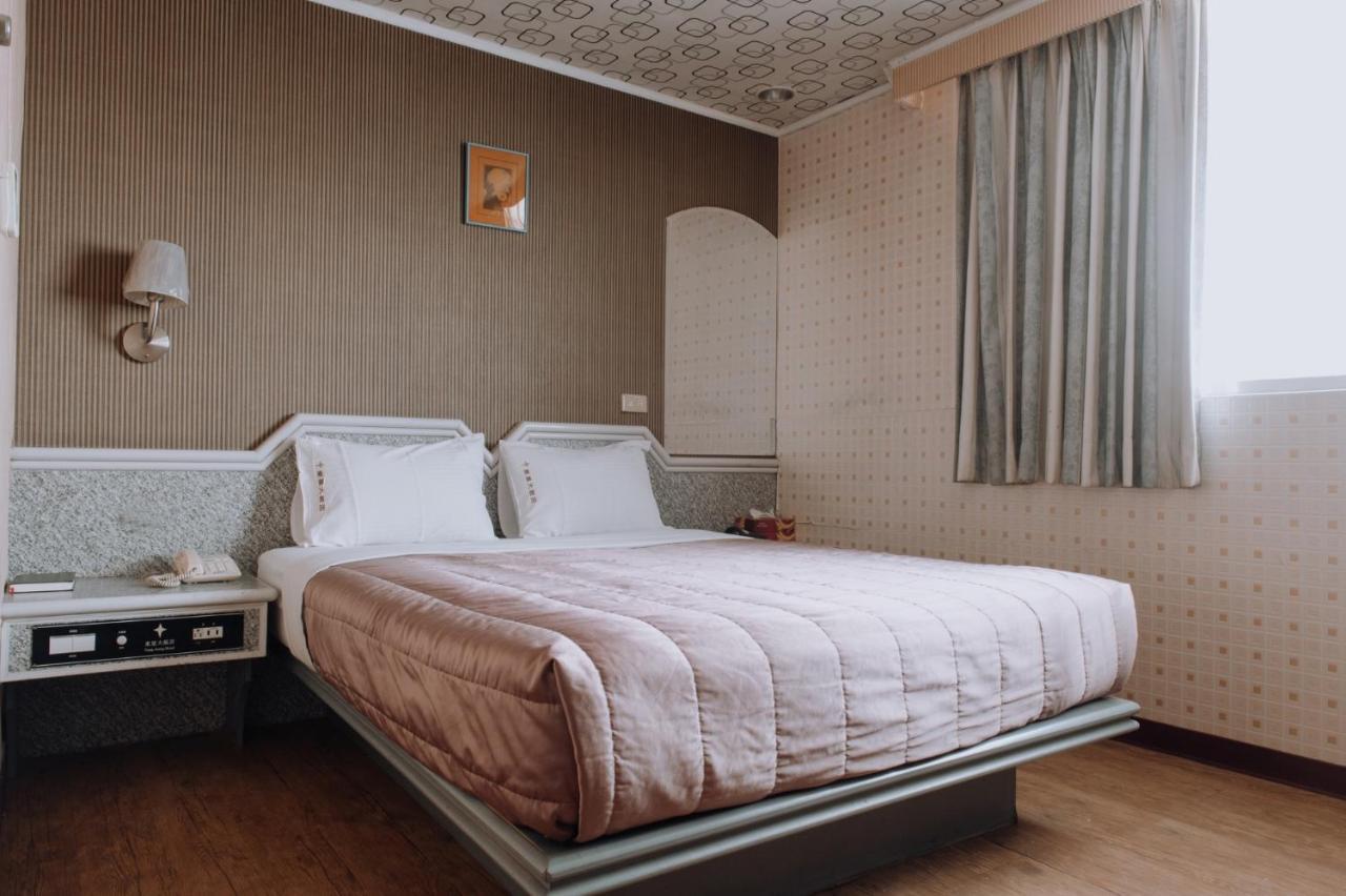 Tong Hsin Hotel Pingtung Екстер'єр фото