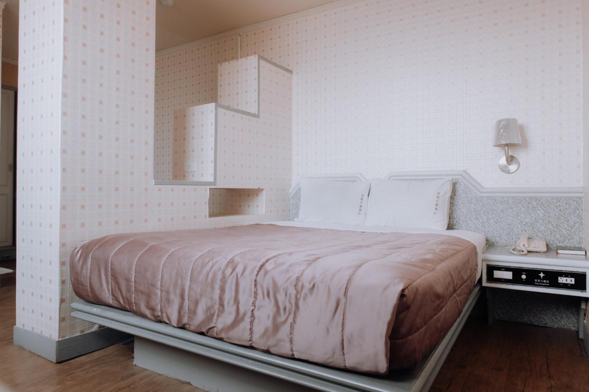 Tong Hsin Hotel Pingtung Екстер'єр фото
