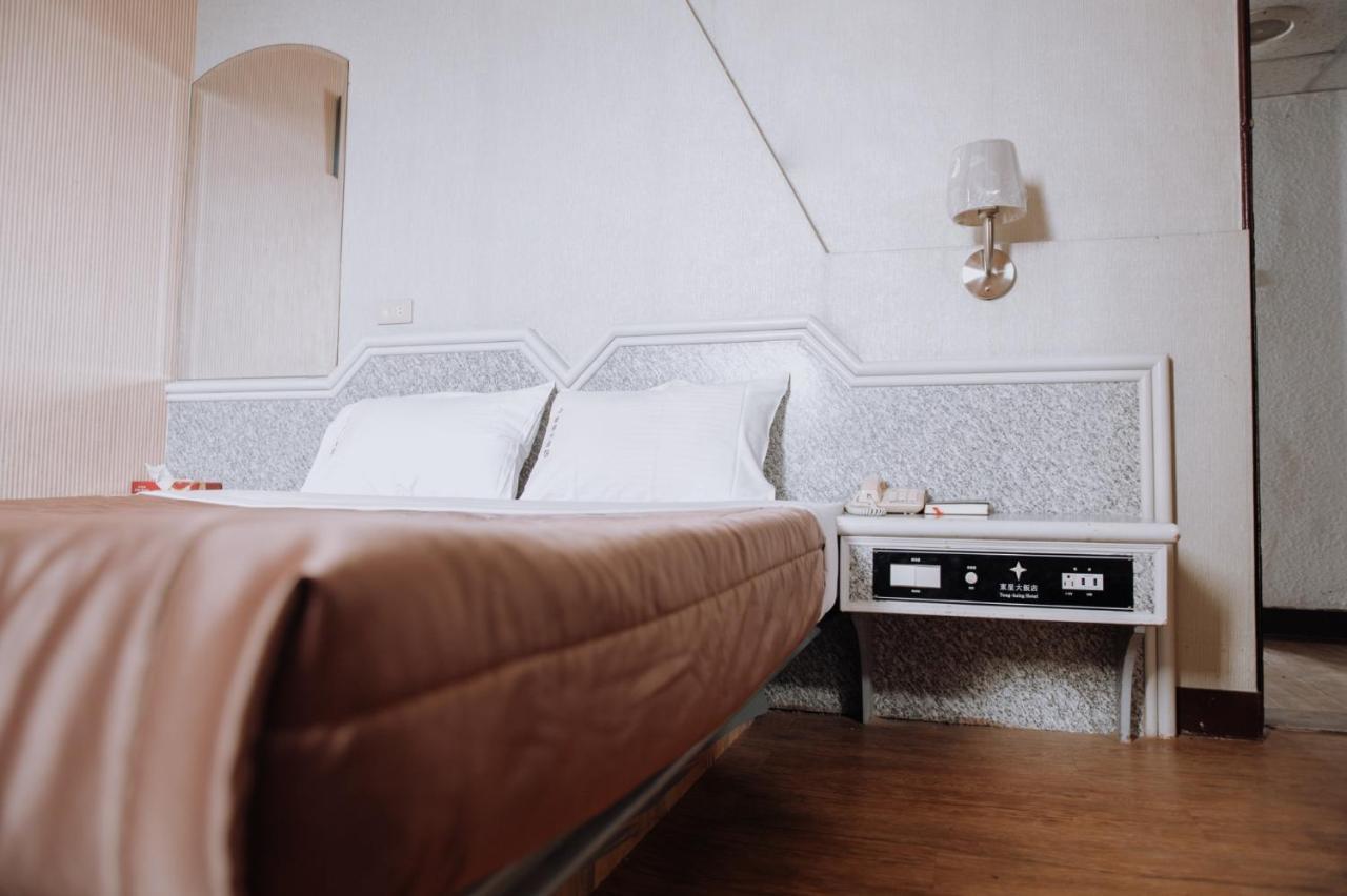 Tong Hsin Hotel Pingtung Екстер'єр фото