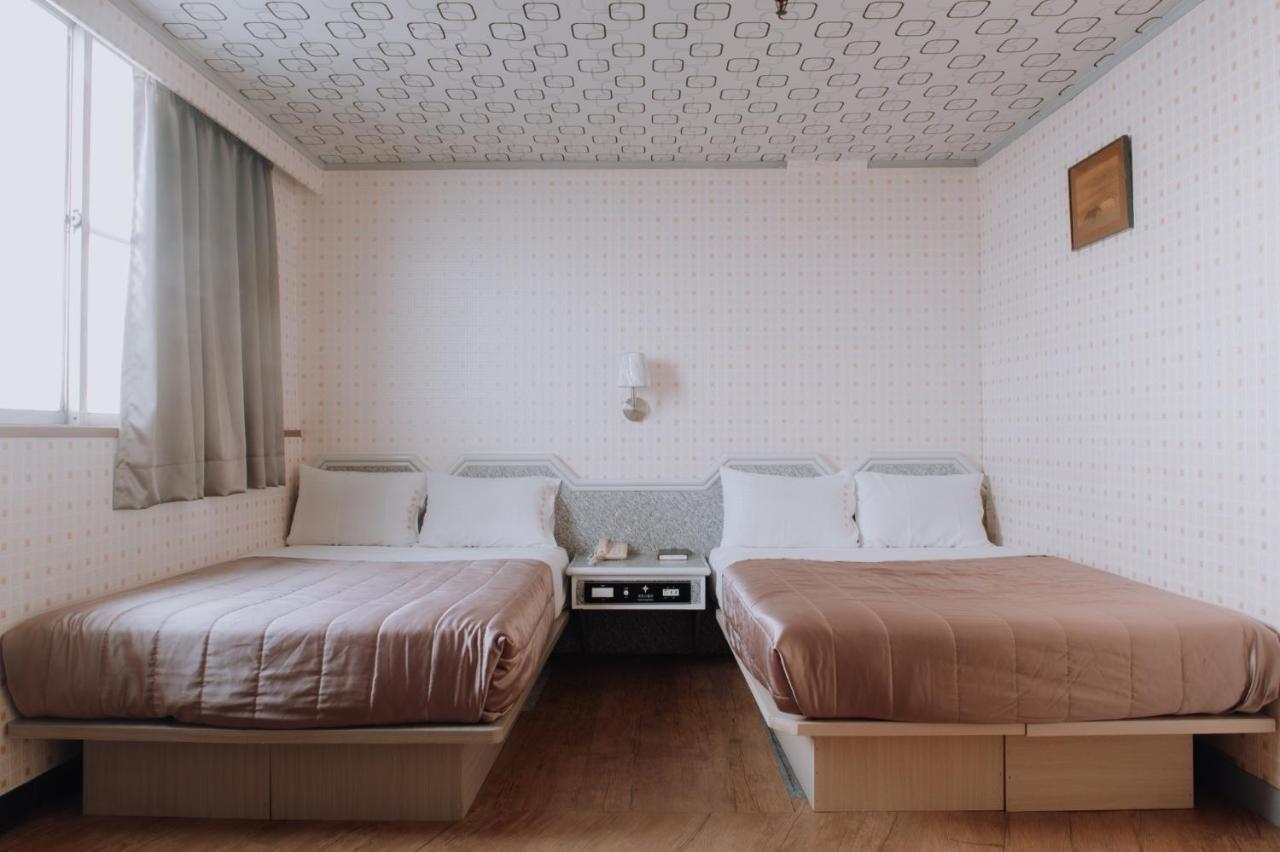 Tong Hsin Hotel Pingtung Екстер'єр фото