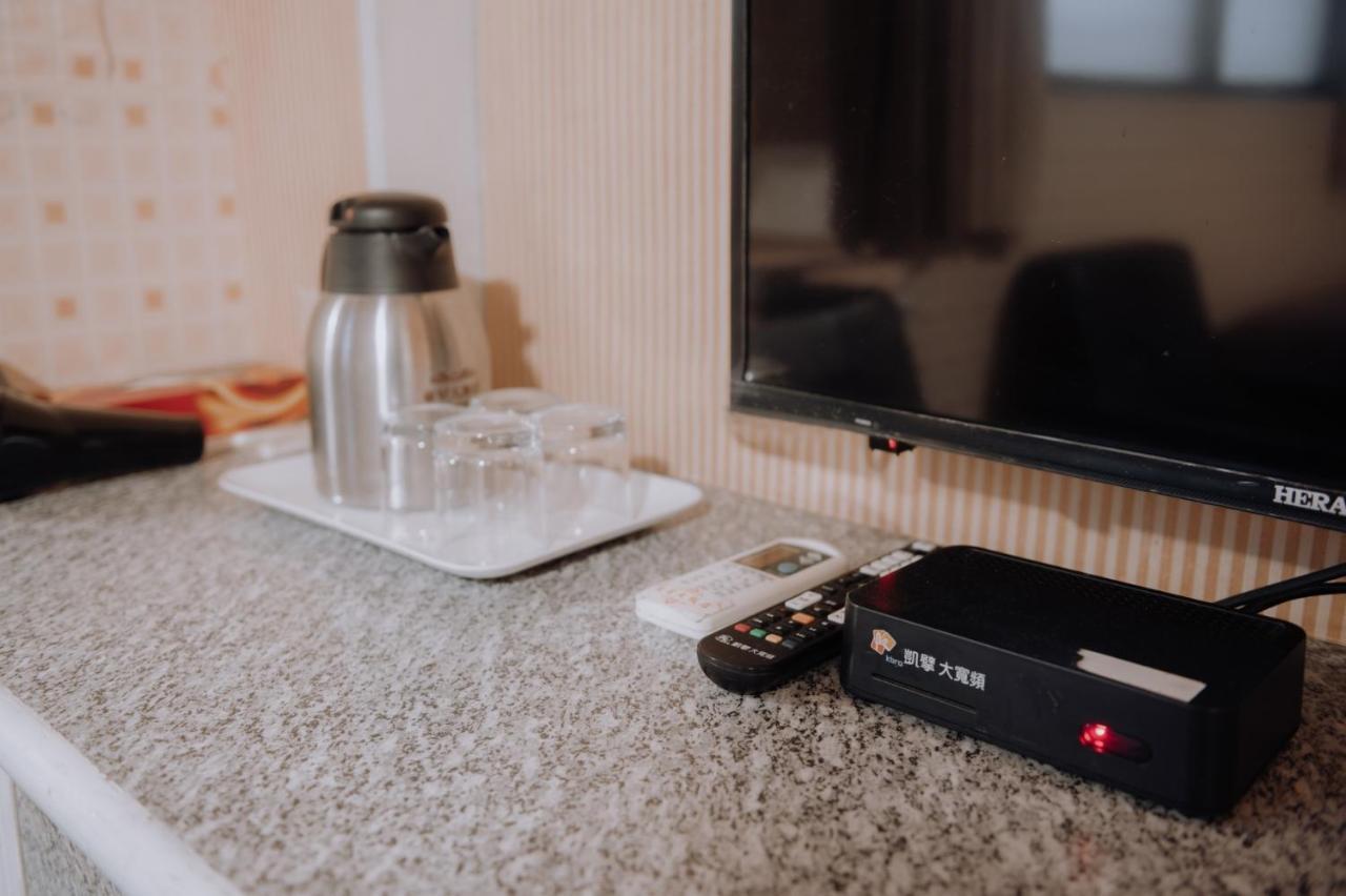 Tong Hsin Hotel Pingtung Екстер'єр фото