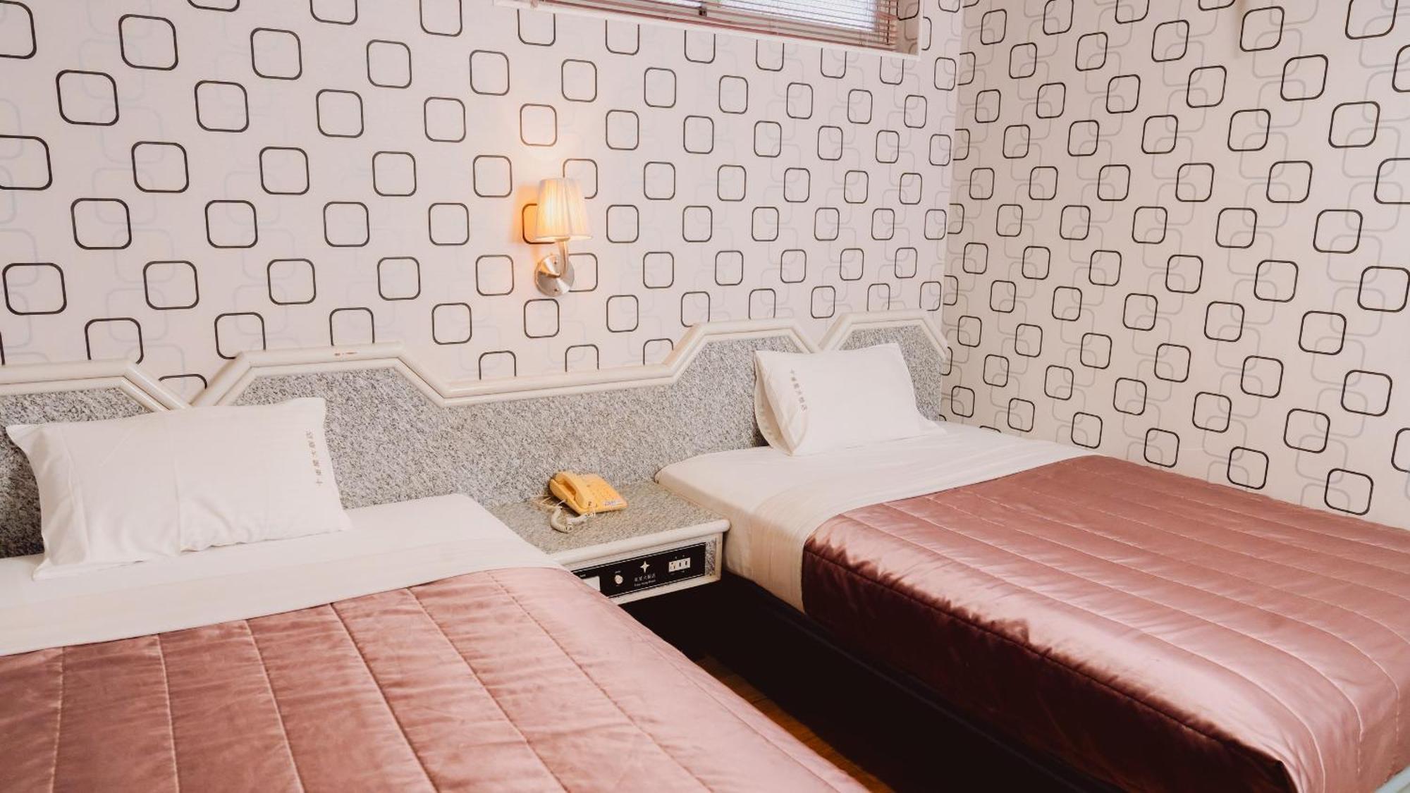 Tong Hsin Hotel Pingtung Екстер'єр фото